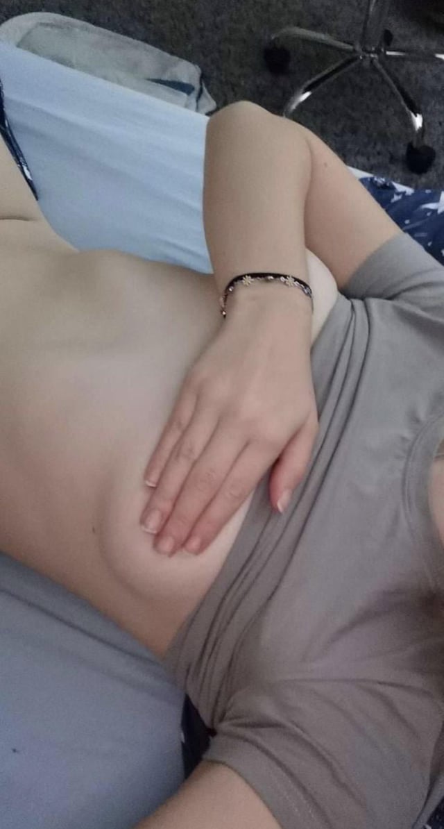 Soll ich meine Hand wegtun?[F]